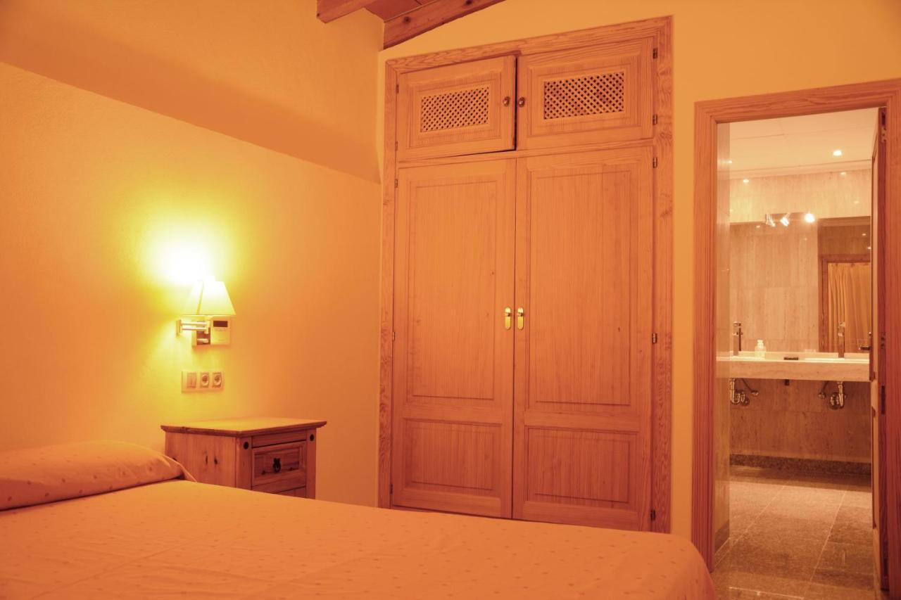 Agroturismo Son Burgues Petra  Extérieur photo